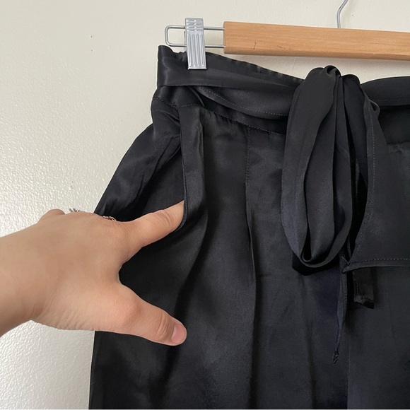 Anthropologie Black satin trouser pants with belt size 10 NWOT - Picture 3 of 8